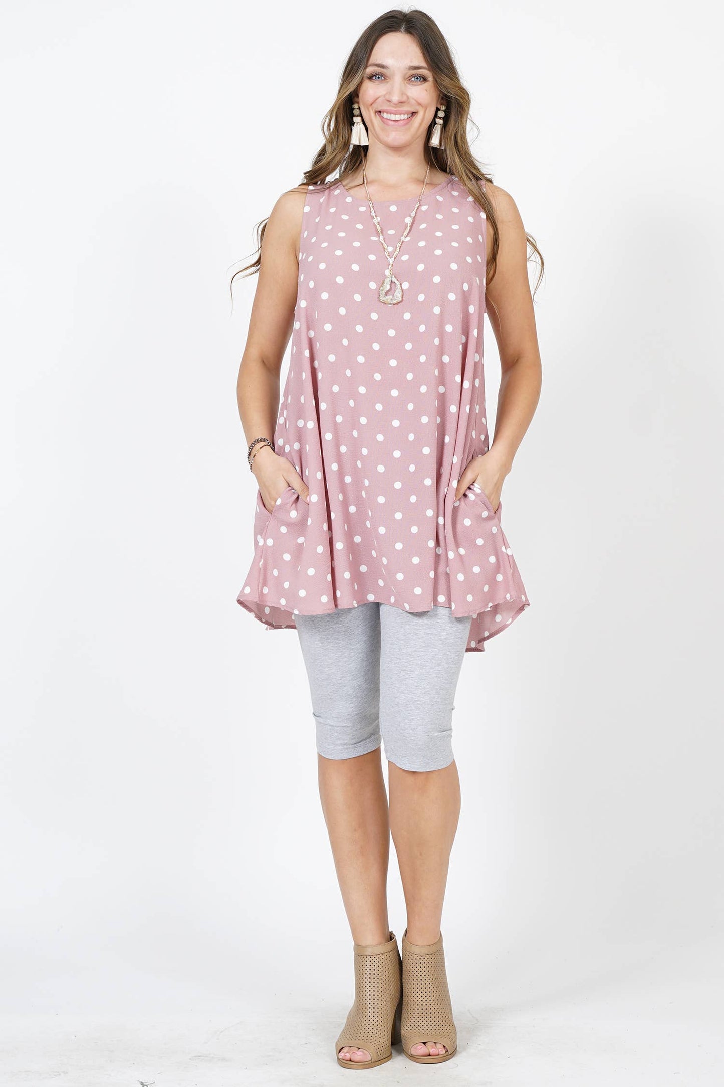 42POPS - 0222 PLUS SIZE Polka dot sleeveless pocket tunic SI-4698