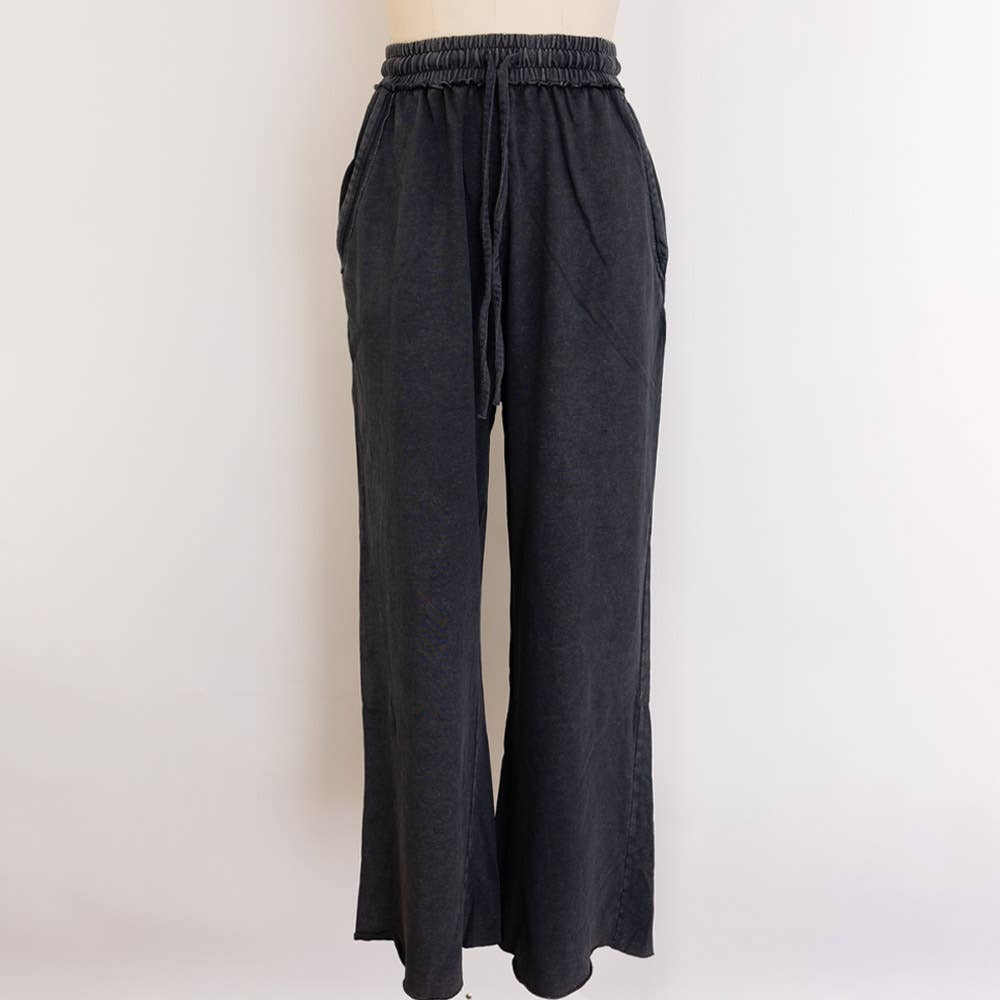 JOIA ACCESSORIES - DISTRESSED WIDE LEG SWEATPANTS, CB 3006