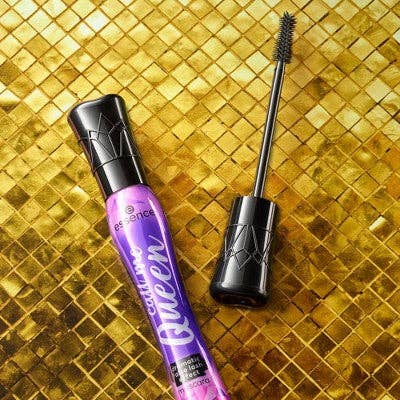 This is Beauty - Essence 2025 Holiday Lash Quad - Missing Box