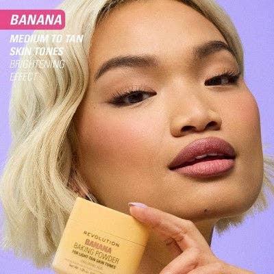 This is Beauty - Makeup Revolution Loose Baking Powder Banana 1.05oz - New
