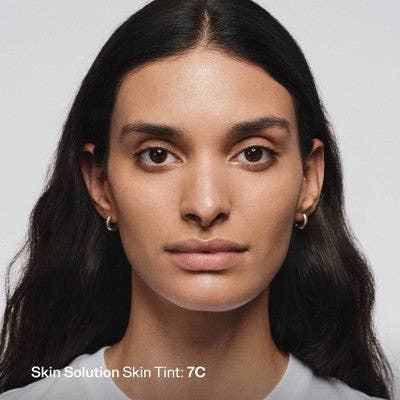 This is Beauty - Versed Skin Solution Multi-Serum Skin Tint Foundation SPF 40 7C 1 fl oz - Imperfect Container