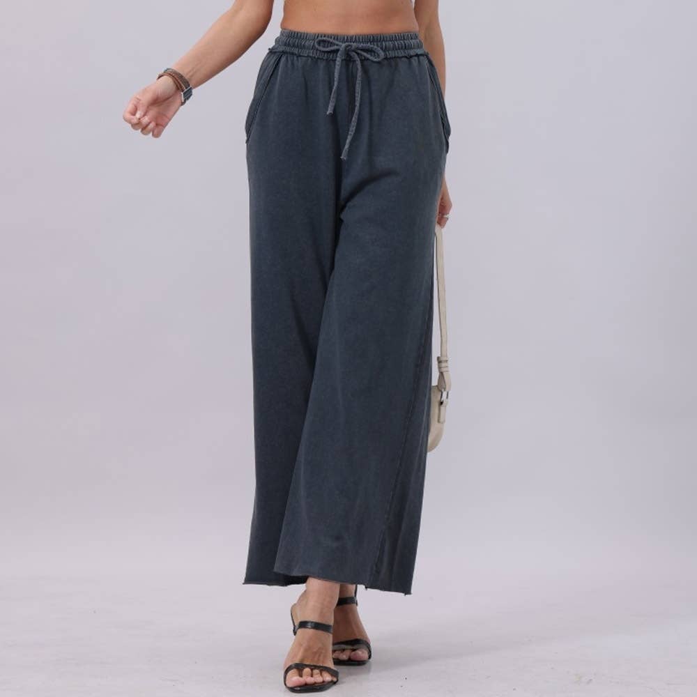 JOIA ACCESSORIES - DISTRESSED WIDE LEG SWEATPANTS, CB 3006