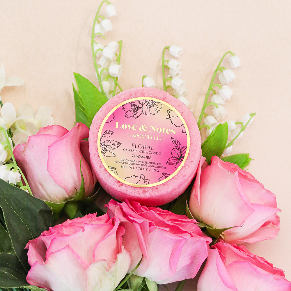 Spongellé | Valentines Day Gifts | Easter Gifts - Classic Crescendo Love & Notes Spongette   | Soap Sponge